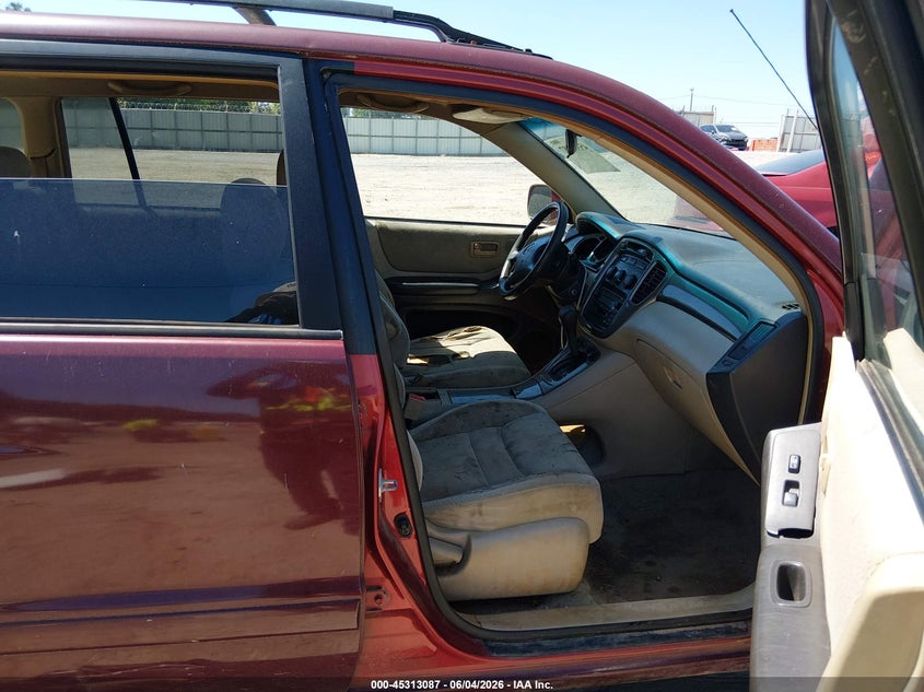 2003 Toyota Highlander VIN JTEGF21AX30084568 IAAI salvage auction — NORMAL WEAR, Clear (Georgia), sold $550 on 2026-07-16 (photo 5)