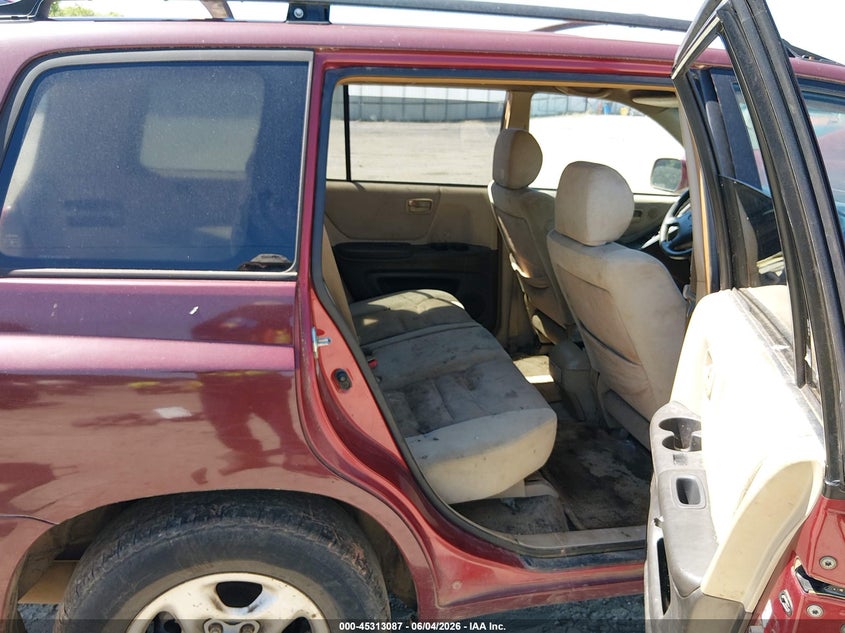 2003 Toyota Highlander VIN JTEGF21AX30084568 IAAI salvage auction — NORMAL WEAR, Clear (Georgia), sold $550 on 2026-07-16 (photo 8)