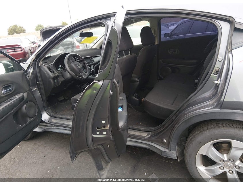 2017 Honda Hr-v VIN 3CZRU5H34HG705098 IAAI salvage auction — REAR END, Salvage Title, sold $2,750 on 2026-07-12 (photo 8)