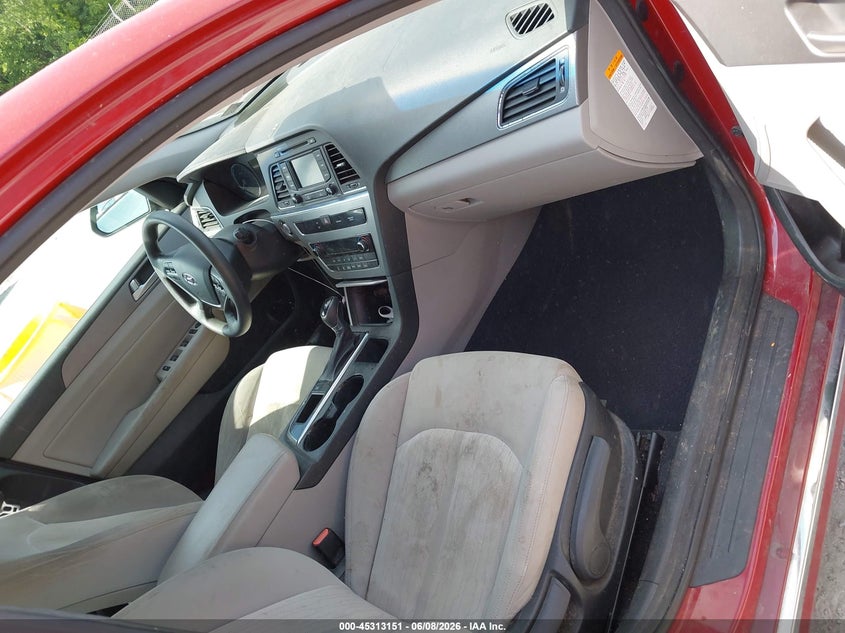 2016 Hyundai Sonata VIN KMHE24L19GA016113 IAAI salvage auction — FRONT END, Salvage Title, sold $550 on 2026-07-28 (photo 5)