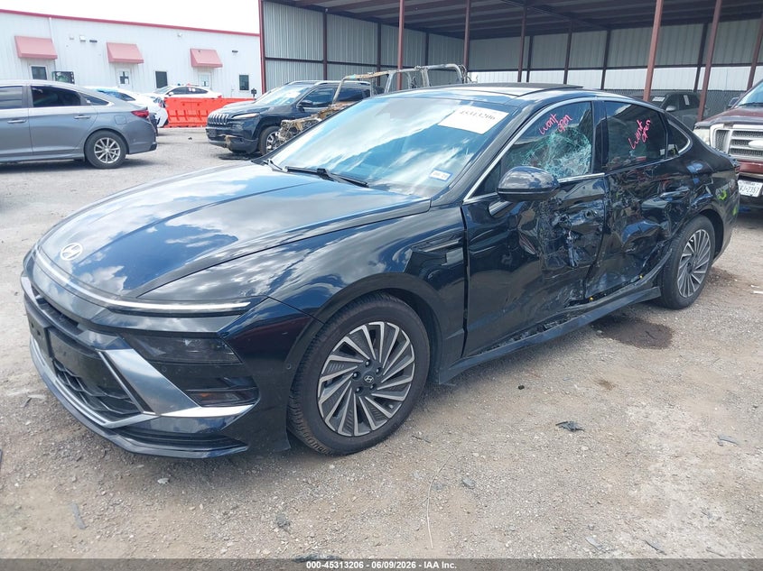2024 Hyundai Sonata VIN KMHL54JJ8RA093799 IAAI salvage auction — SIDE, Salvage Title, sold $6,200 on 2026-08-25 (photo 2)