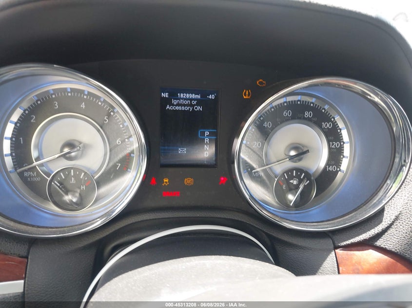 2012 Chrysler 300 VIN 2C3CCACG3CH205870 IAAI salvage auction — RIGHT SIDE, Salvage Title, sold $675 on 2026-07-29 (photo 7)