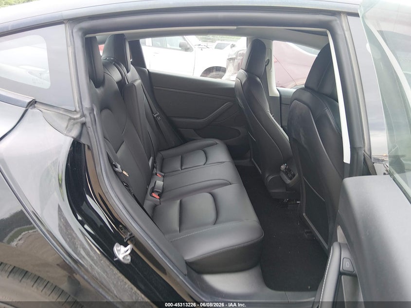 2022 Tesla Model 3 VIN 5YJ3E1EB3NF228579 IAAI salvage auction — FRONT END, Salvage Title, sold $7,600 on 2026-07-31 (photo 8)
