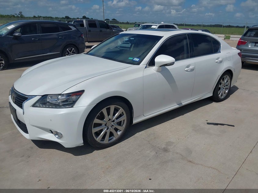 2014 Lexus Gs VIN JTHBE1BL8E5031366 IAAI salvage auction — WATER/FLOOD, Salvage (Texas), sold $2,800 on 2026-07-17 (photo 2)