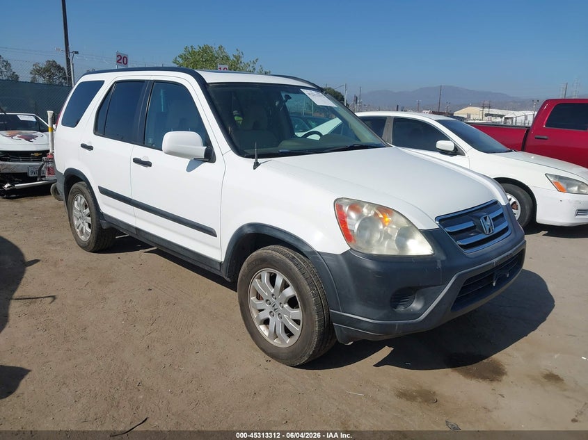 2005 Honda Cr-v VIN SHSRD78815U301828 IAAI salvage auction — SIDE, Salvage (California), sold $675 on 2026-07-09 (photo 1)