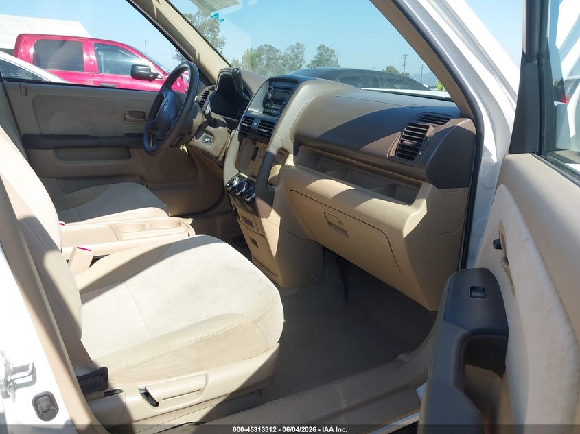 2005 Honda Cr-v VIN SHSRD78815U301828 IAAI salvage auction — SIDE, Salvage (California), sold $675 on 2026-07-09 (photo 5)