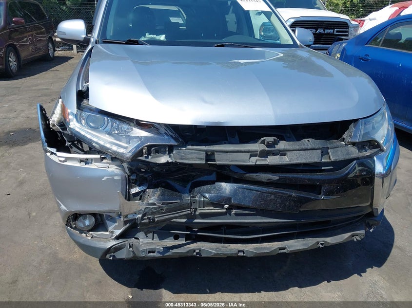 2017 Mitsubishi Outlander VIN JA4AD3A34HZ023639 IAAI salvage auction — FRONT END, Salvage Title, sold $1,475 on 2026-07-16 (photo 6)