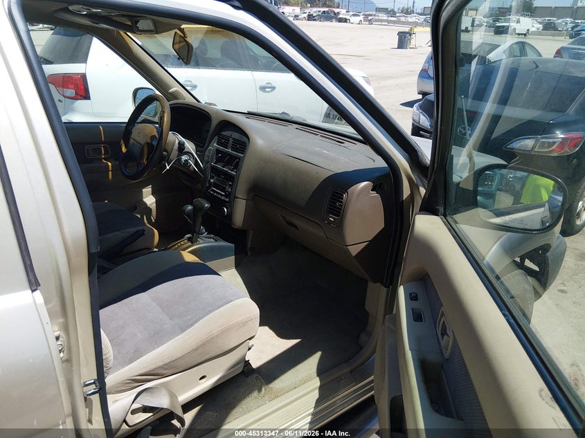 2000 Nissan Pathfinder VIN JN8AR07Y3YW442015 IAAI salvage auction — SIDE, Salvage (California), sold $525 on 2026-07-29 (photo 5)
