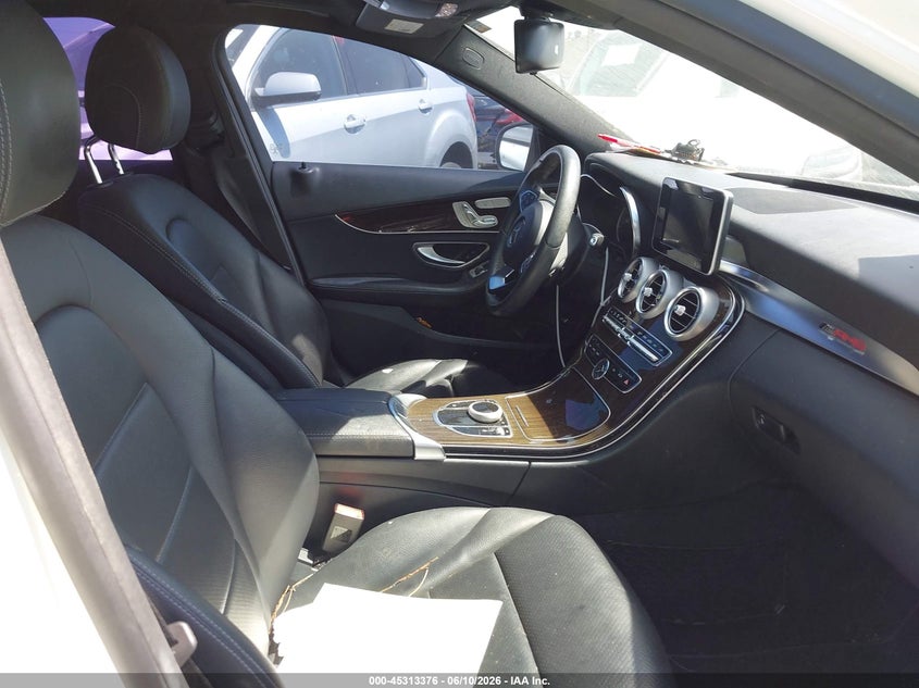 2018 Mercedes-benz C-klasse VIN WDDWF4JB3JR404543 IAAI salvage auction — FRONT END, Wait Title, sold $4,800 on 2026-08-05 (photo 5)
