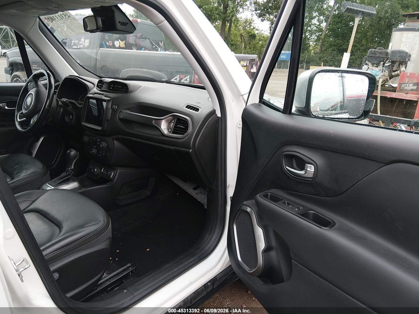 2018 Jeep Renegade VIN ZACCJBDB7JPG76782 IAAI salvage auction — LEFT SIDE, Salvage Title, sold $3,625 on 2026-07-15 (photo 5)