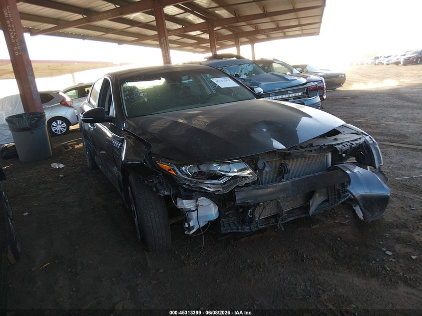 2020 Kia Optima VIN 5XXGT4L33LG393482 IAAI salvage auction — FRONT END, Salvage Title, sold $900 on 2026-07-21 (photo 1)