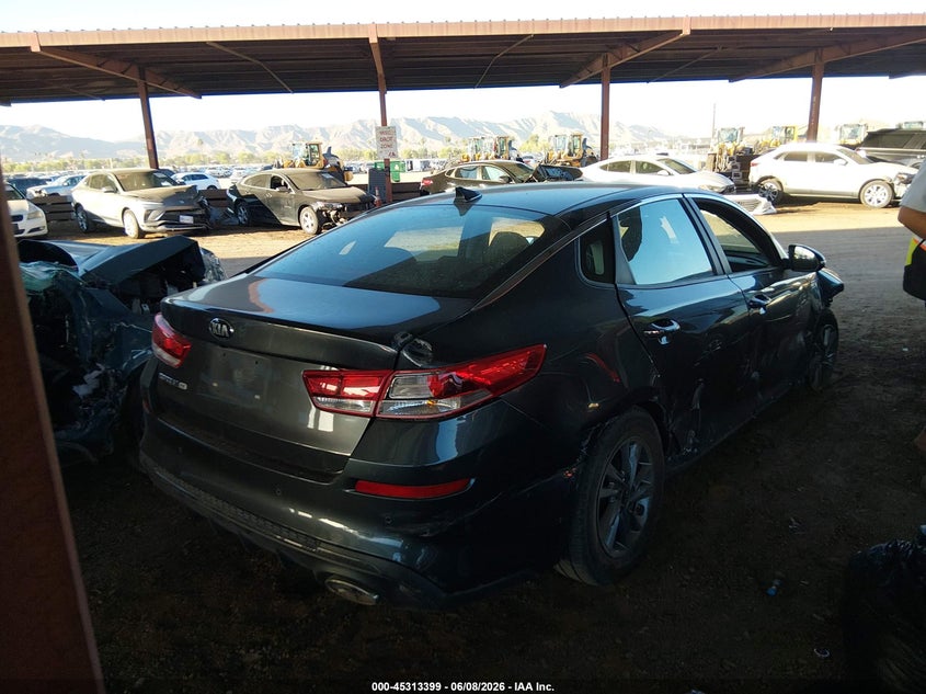 2020 Kia Optima VIN 5XXGT4L33LG393482 IAAI salvage auction — FRONT END, Salvage Title, sold $900 on 2026-07-21 (photo 4)