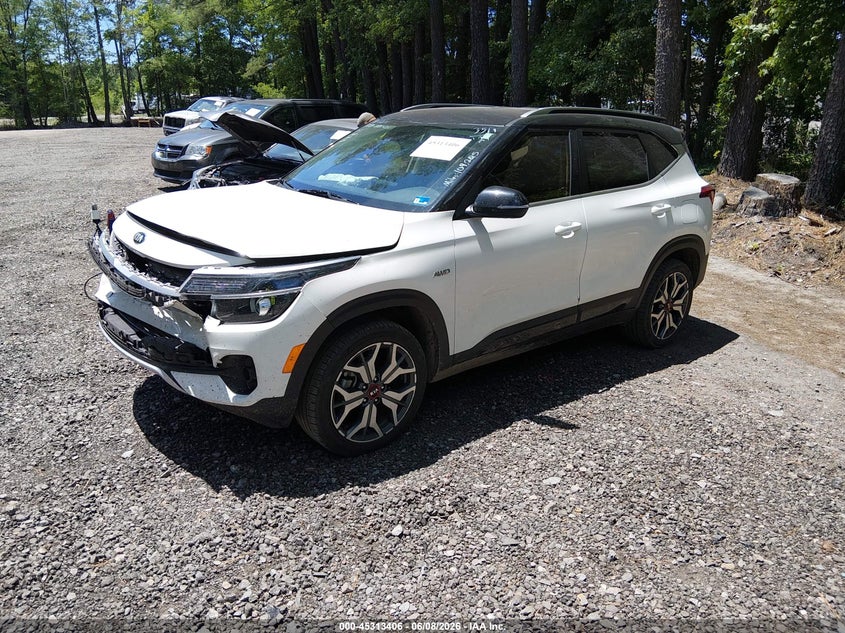 2021 Kia Seltos VIN KNDEUCA24M7193519 IAAI salvage auction — FRONT END, Salvage Title, sold $2,100 on 2026-07-28 (photo 2)