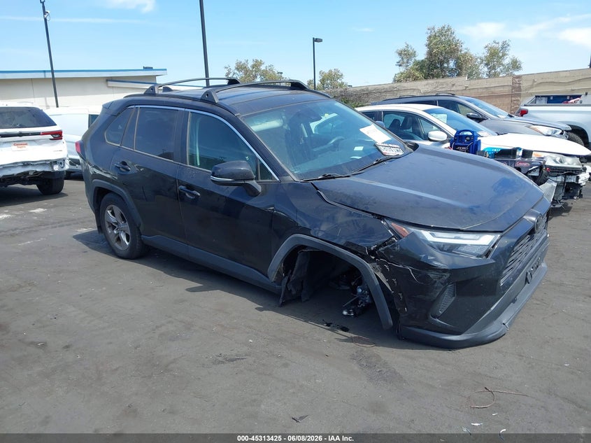 2024 Toyota Rav 4 VIN 2T3W1RFV2RC280951 IAAI salvage auction — RIGHT FRONT, Salvage Title, sold $11,900 on 2026-07-19 (photo 6)