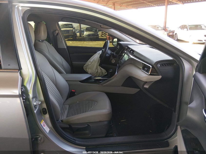 2018 Toyota Camry VIN JTNB11HK7J3051606 IAAI salvage auction — FRONT END, Salvage Title, sold $3,850 on 2026-07-28 (photo 5)