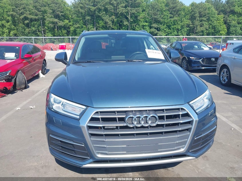 2018 Audi Q5 VIN WA1ANAFY8J2010123 IAAI salvage auction — WATER/FLOOD, Salvage Title, sold $5,600 on 2026-07-10 (photo 6)
