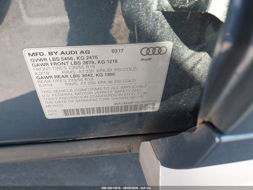 2018 Audi Q5 VIN WA1ANAFY8J2010123 IAAI salvage auction — WATER/FLOOD, Salvage Title, sold $5,600 on 2026-07-10 (photo 9)