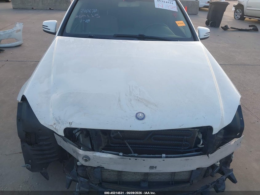 2013 Mercedes-benz C-klasse VIN WDDGF4HB8DA860115 IAAI salvage auction — FRONT END, Original (Texas), sold $900 on 2026-08-13 (photo 6)