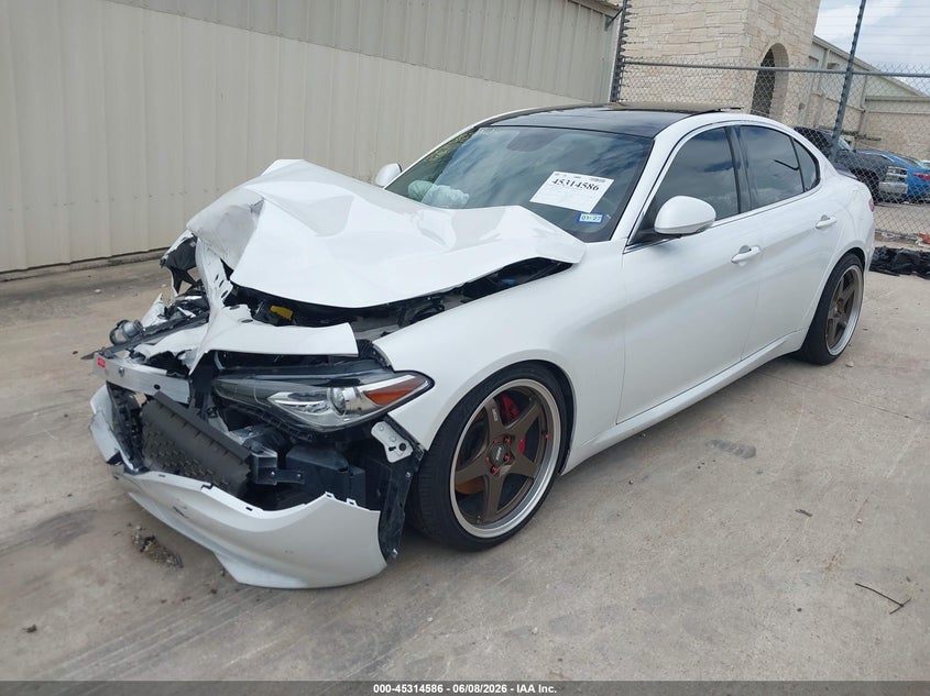 2019 Alfa romeo Giulia VIN ZARFAMBN1K7601196 IAAI salvage auction — FRONT END, Salvage (Texas), sold $1,625 on 2026-08-24 (photo 2)