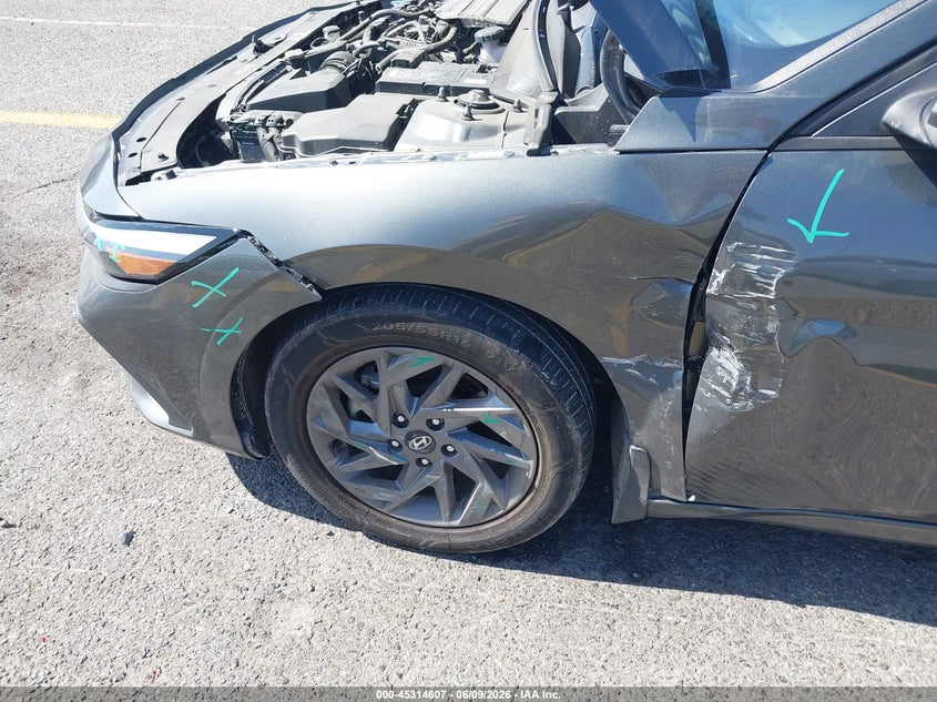 2024 Hyundai Elantra VIN KMHLM4DG6RU708383 IAAI salvage auction — LEFT SIDE, Salvage (California), sold $25 on 2026-07-28 (photo 6)