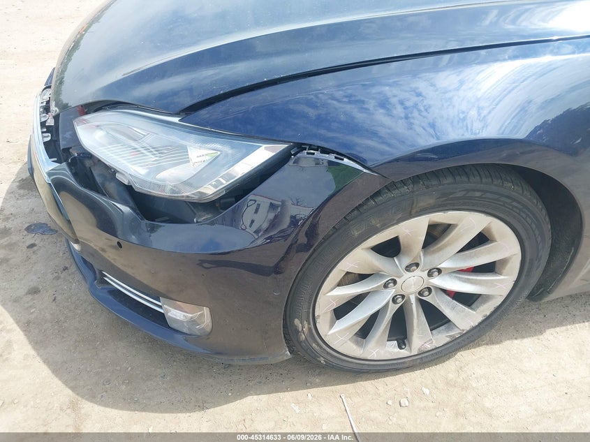 2014 Tesla Model s VIN 5YJSA1H2XEFP65808 IAAI salvage auction — FRONT END, Salvage - Greater Than 75% (Maryland), sold $1,350 on 2026-07-23 (photo 6)