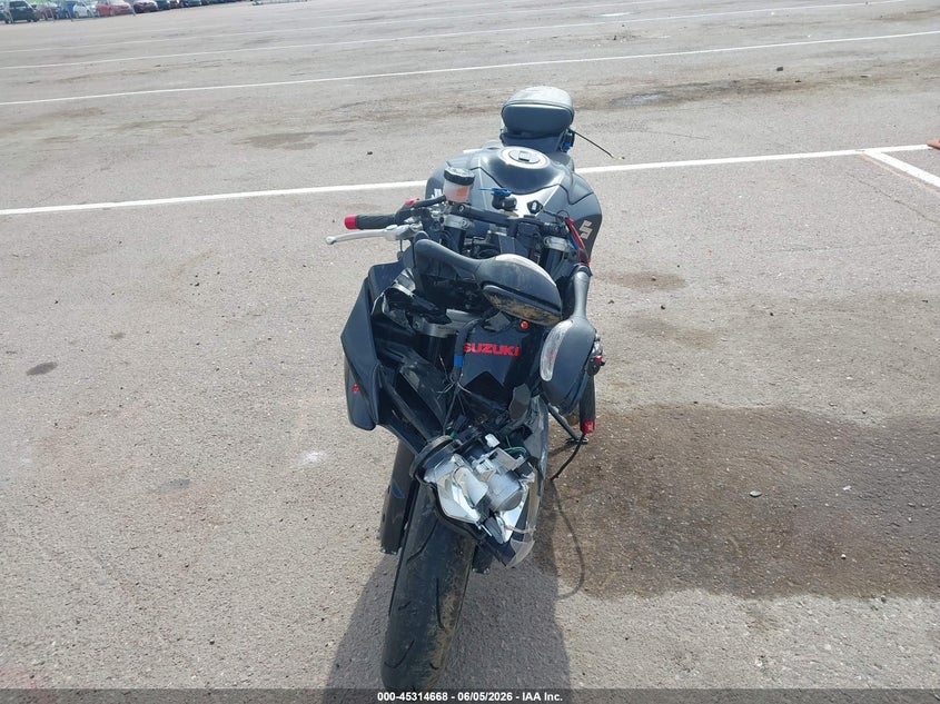 2009 Suzuki Gsx VIN JS1GR7LA492102558 IAAI salvage auction — FRONT END, Regular (South Dakota), sold $1,300 on 2026-07-29 (photo 5)