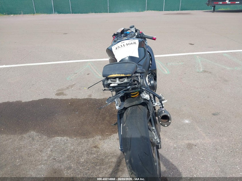 2009 Suzuki Gsx VIN JS1GR7LA492102558 IAAI salvage auction — FRONT END, Regular (South Dakota), sold $1,300 on 2026-07-29 (photo 6)