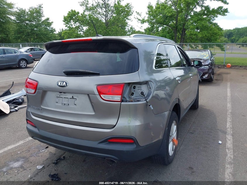 2017 Kia Sorento VIN 5XYPG4A39HG329571 IAAI salvage auction — FRONT END, Salvage (Pennsylvania), sold $425 on 2026-07-06 (photo 4)