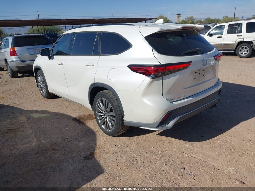 2021 Toyota Highlander VIN 5TDJZRAH0MS045493 IAAI salvage auction — FRONT END, Salvage (Arizona), sold $16,650 on 2026-07-30 (photo 3)