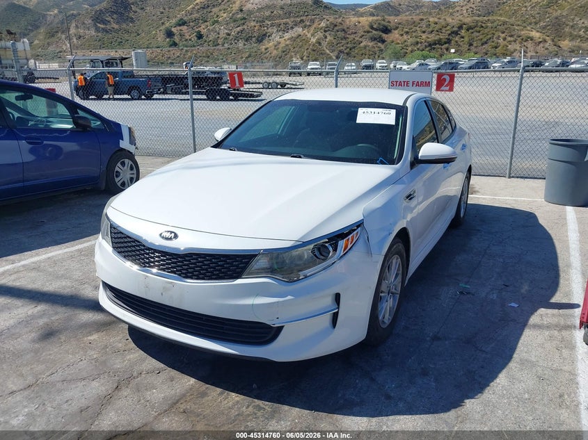 2018 Kia Optima VIN 5XXGT4L3XJG234584 IAAI salvage auction — THEFT, Salvage Title, sold $1,800 on 2026-07-05 (photo 2)