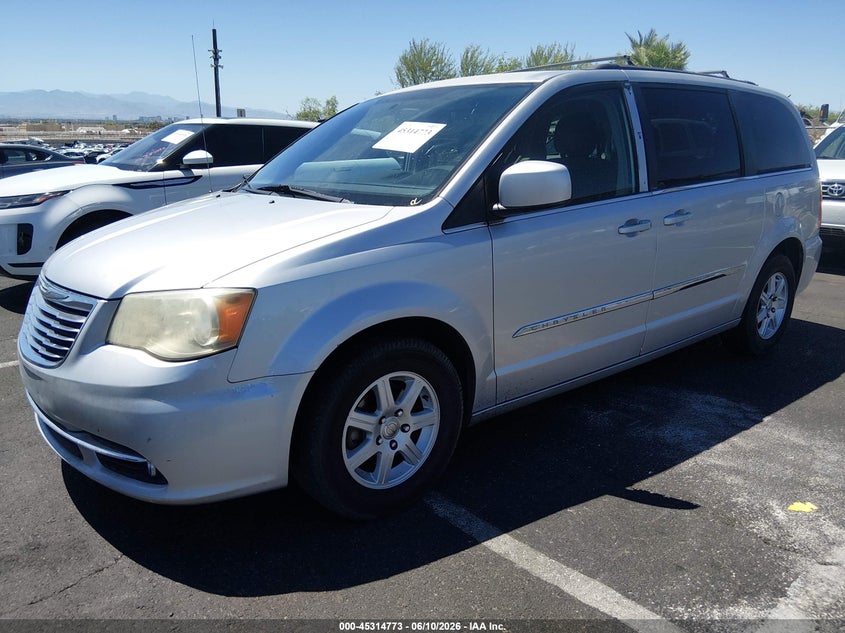 2012 Chrysler Town & country VIN 2C4RC1BG8CR384179 IAAI salvage auction — NORMAL WEAR, Clear (Nevada), sold $475 on 2026-07-10 (photo 2)