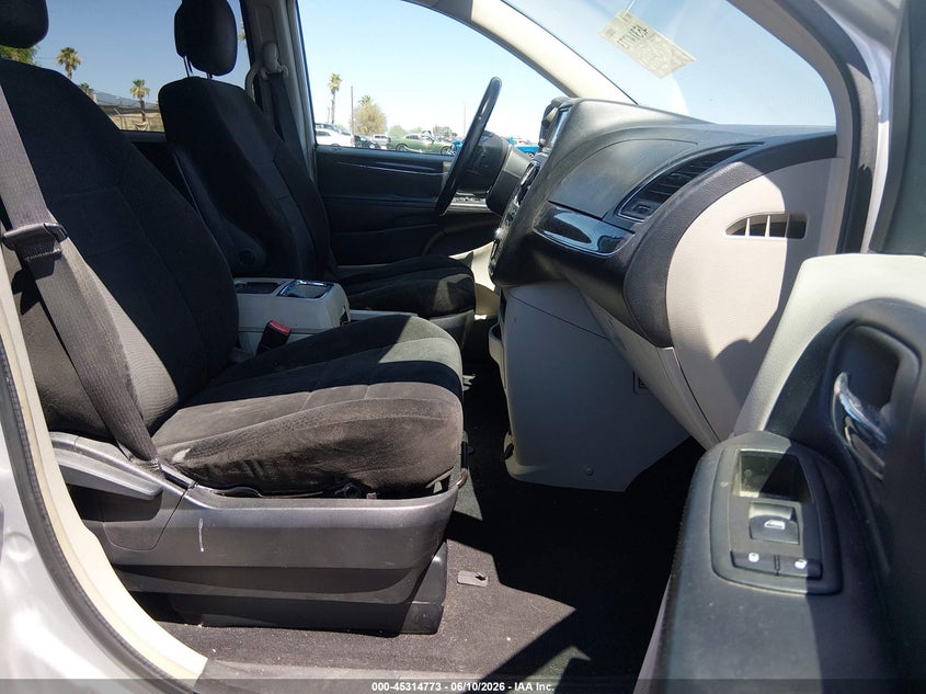2012 Chrysler Town & country VIN 2C4RC1BG8CR384179 IAAI salvage auction — NORMAL WEAR, Clear (Nevada), sold $475 on 2026-07-10 (photo 5)
