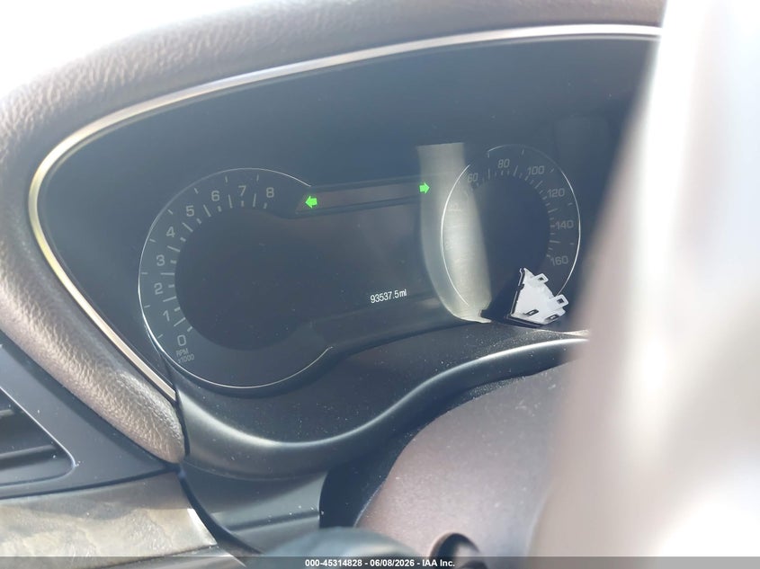 2017 Lincoln Mkc VIN 5LMCJ3C94HUL04967 IAAI salvage auction — SIDE, Salvage Title, sold $825 on 2026-07-09 (photo 7)