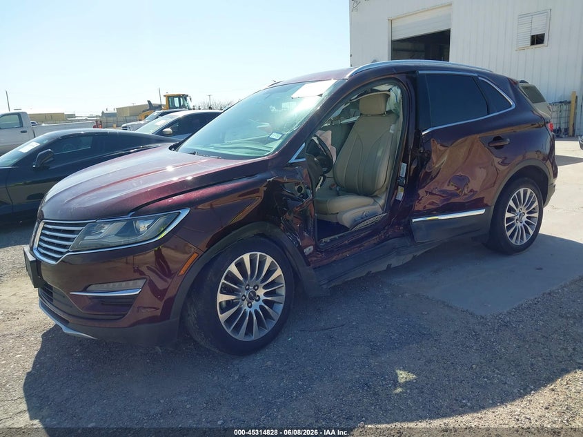 2017 Lincoln Mkc VIN 5LMCJ3C94HUL04967 IAAI salvage auction — SIDE, Salvage Title, sold $825 on 2026-07-09 (photo 2)