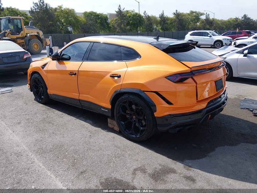 2024 Lamborghini Urus VIN ZPBUC3ZL2RLA31844 IAAI salvage auction — RIGHT FRONT, Salvage Title, sold $163,000 on 2026-09-14 (photo 3)