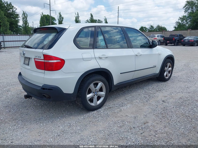 2010 BMW X5 VIN 5UXFF0C57ALT75964 IAAI salvage auction — NORMAL WEAR, Clear (Missouri), sold $600 on 2026-07-20 (photo 4)