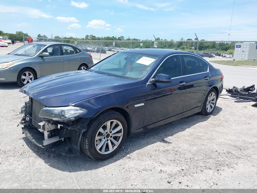 2015 BMW 5er VIN WBA5A5C59FD517822 IAAI salvage auction — FRONT END, Salvage Title, sold $2,250 on 2026-07-09 (photo 2)