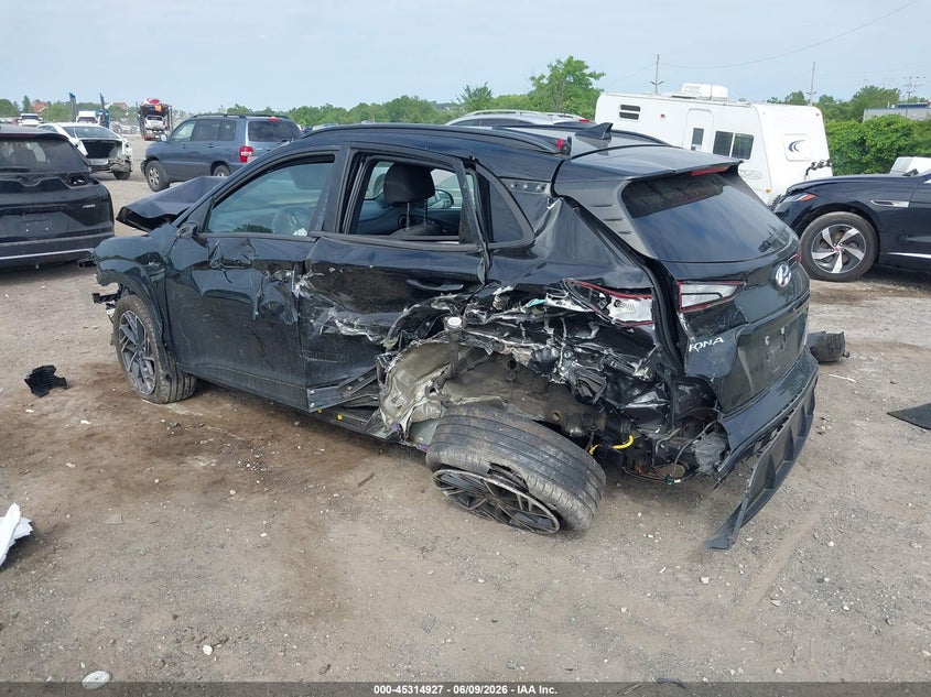 2022 Hyundai Kona VIN KM8K3CA37NU771075 IAAI salvage auction — ENGINE DAMAGE, Salvage (Pennsylvania), sold $750 on 2026-07-31 (photo 3)