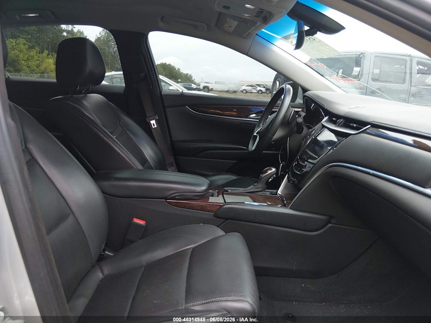 2017 Cadillac Xts VIN 2G61M5S38H9199736 IAAI salvage auction — RIGHT FRONT, Salvage Title, sold $1,200 on 2026-07-29 (photo 5)