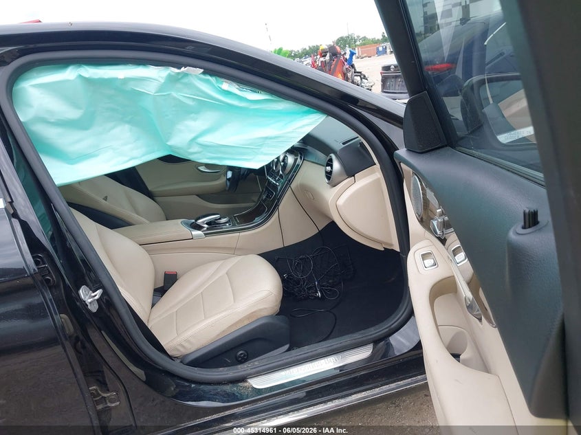 2016 Mercedes-benz C-klasse VIN WDDWF4JB7GR153468 IAAI salvage auction — FRONT END, Salvage Title, sold $3,625 on 2026-08-05 (photo 5)