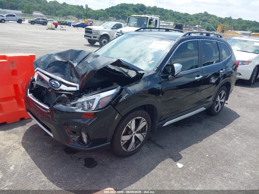 2019 Subaru Forester VIN JF2SKAWC6KH459081 IAAI salvage auction — FRONT & REAR, Salvage Title, sold $1,950 on 2026-07-23 (photo 2)