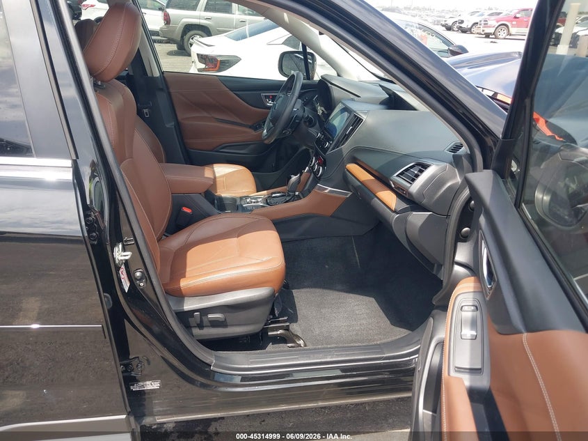 2019 Subaru Forester VIN JF2SKAWC6KH459081 IAAI salvage auction — FRONT & REAR, Salvage Title, sold $1,950 on 2026-07-23 (photo 5)