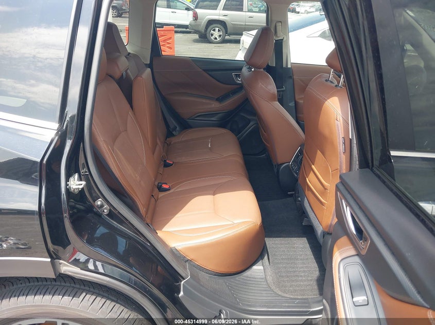 2019 Subaru Forester VIN JF2SKAWC6KH459081 IAAI salvage auction — FRONT & REAR, Salvage Title, sold $1,950 on 2026-07-23 (photo 8)