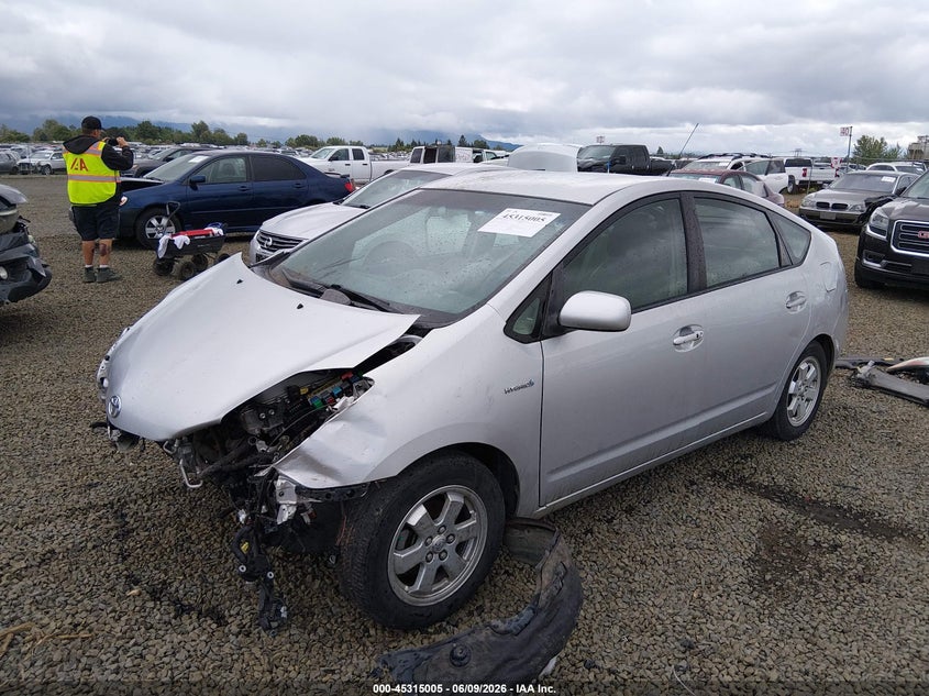 2007 Toyota Prius VIN JTDKB20U677557031 IAAI salvage auction — NORMAL WEAR, Peddle Clear Public-Restricted (Oregon), sold $175 on 2026-07-06 (photo 2)