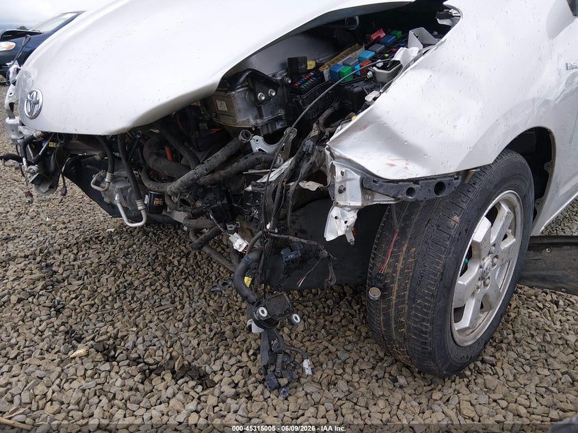 2007 Toyota Prius VIN JTDKB20U677557031 IAAI salvage auction — NORMAL WEAR, Peddle Clear Public-Restricted (Oregon), sold $175 on 2026-07-06 (photo 6)