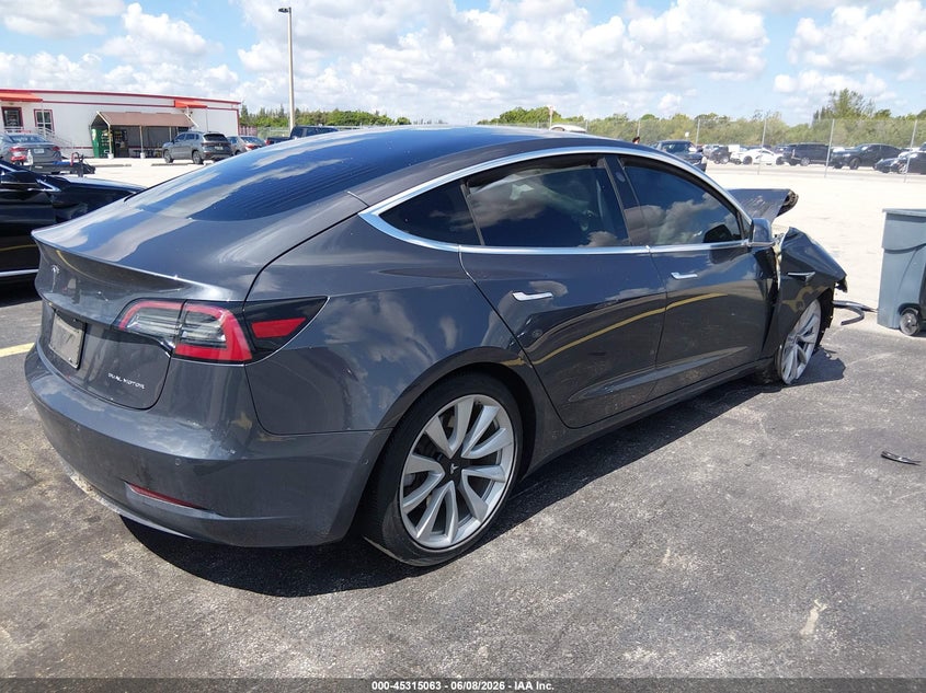 2018 Tesla Model 3 VIN 5YJ3E1EB8JF068709 IAAI salvage auction — RIGHT FRONT, Salvage Title, sold $3,950 on 2026-07-16 (photo 4)