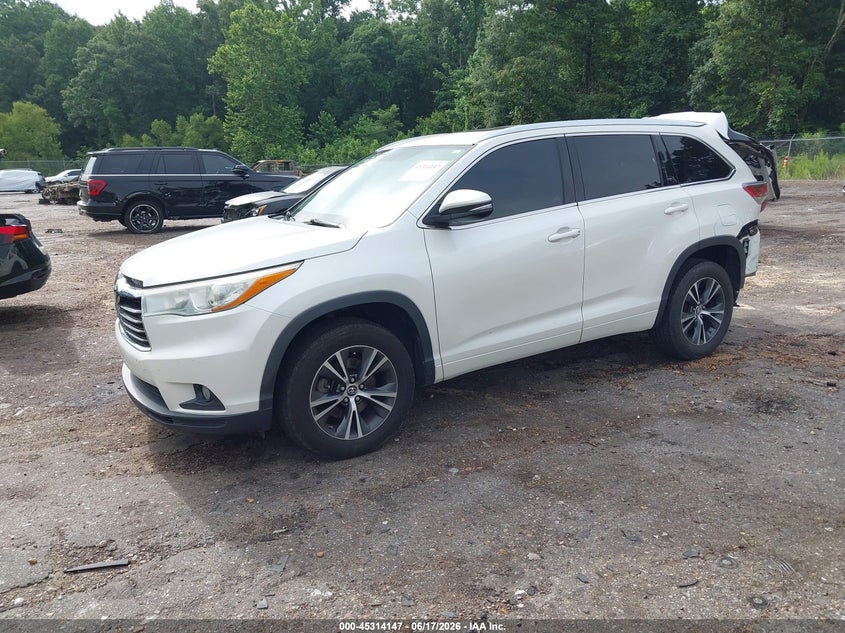 2016 Toyota Highlander VIN 5TDKKRFH8GS171574 IAAI salvage auction — REAR END, Salvage (Mississippi), sold $25 on 2026-07-29 (photo 2)