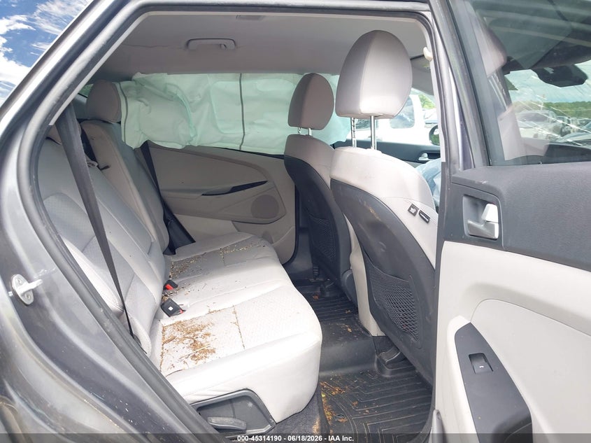 2019 Hyundai Tucson VIN KM8J2CA49KU939284 IAAI salvage auction — FRONT & REAR, Salvage (Virginia), sold $1,475 on 2026-07-28 (photo 8)