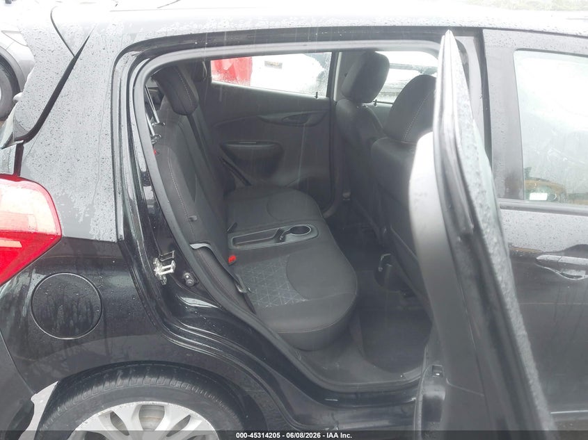 2019 Chevrolet Spark VIN KL8CD6SA0KC742855 IAAI salvage auction — REAR END, Salvage Title, sold $1,800 on 2026-07-16 (photo 8)