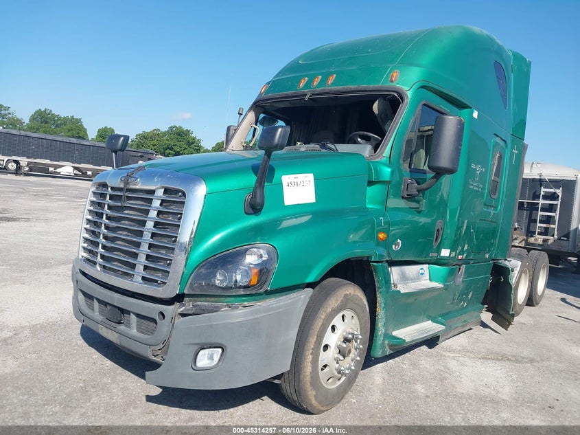 2016 Freightliner Cascadia 125 VIN 3AKJGLD53GSGU9825 IAAI salvage auction — ROLLOVER, Clear (Arkansas), sold $2,250 on 2026-07-25 (photo 2)